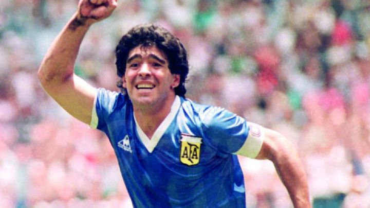 Fanatismo sin límites: la millonaria suma que se pagó por la camiseta que Diego Maradona usó en el mítico partido contra los Ingleses en el 86