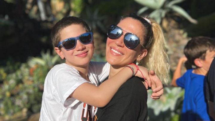 Las vacaciones familiares de Jimena Barón en Bariloche: con Morrison, su novio Matías Palleiro y María Trinidad, la niñera de su hijo