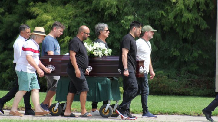 Las fotos del último adiós a Claudio Rissi: familiares, amigos y colegas lo despidieron con gran dolor