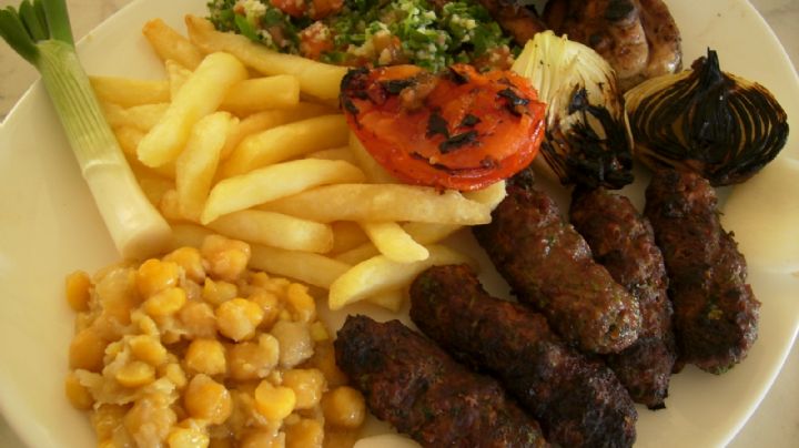 Kafta, los bocaditos de carne libaneses que se preparan en pocos minutos