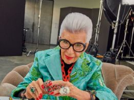 Iris Apfel, ícono de la moda, murió a los 102 años